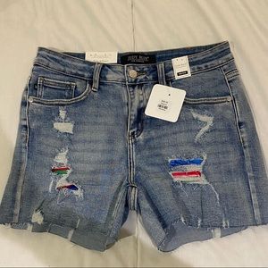 Denim Shorts by Judy Blue- size Medium- Sweet Jolie